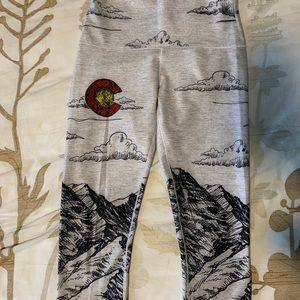 Colorado Threads leggings, sketch design, size M